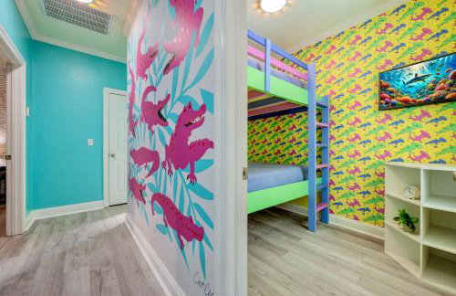 Walk2Beach - Golf Cart - Arcades - Stocked Kitchen - Foto 5