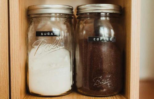 Huge Beach Bungalow- Yard, Beach Pass, King Beds - Foto 23