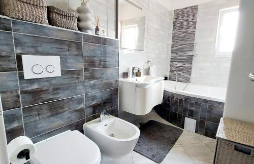 Luxury Garden Penthouse *MK* - Photo 8