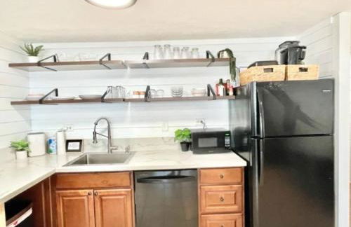 Beachfront Condo with Amazing Views - Photo 7