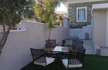 Angelouda's House - Traditional Stone 2 BR Home in Karystos Center - Foto 2