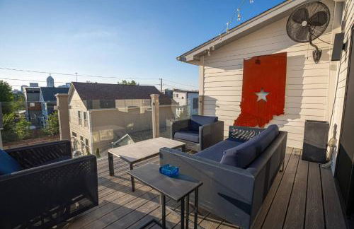 3 bed 3 bath Modern Luxury Home with Hot Tub and Rooftop Patio - Foto 20