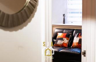 Crown Apartment - SJA Stays - Modern 2 Bed Apartment - Foto 5