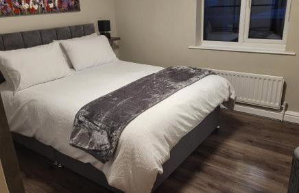 Peaceful Waterfront Apartment, Private Parking, Hull Marina - Foto 12