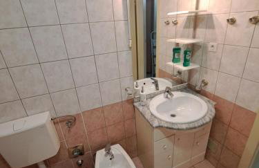 Apartment Holiday in Split, near the old town, three rooms, balcony, garage - Photo 41