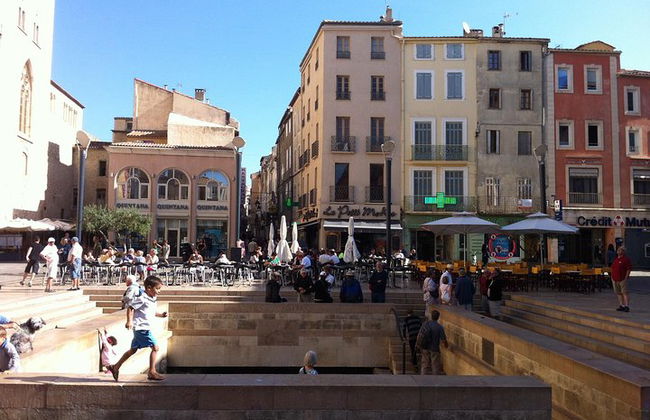 Private Tagestour nach Narbonne, Gruissan und Lagrasse. Von Carcassonne. - Foto 6