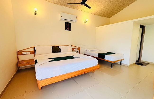 Unity Sunrise Resort Statue of Unity Ekta Nagar - Photo 10