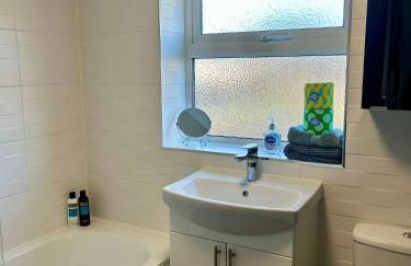 Central and Convenient with Private Parking - Photo 12