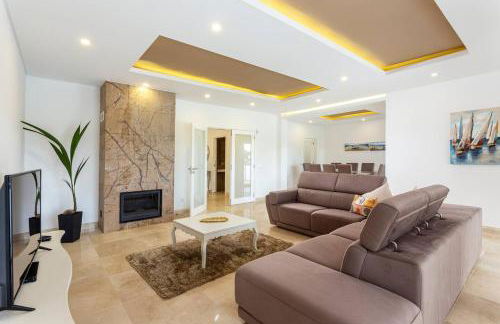 Luxury Vau Beach Villa with Private Heated Pool - Foto 33