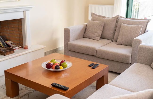 Villa Niki With Swimming Pool - Photo 8