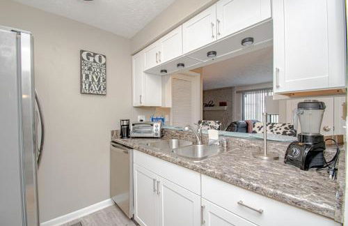 Lovely Eclectic Duplex - Peaceful Neighborhood - Foto 17