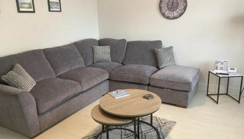 LunaRoxx, 6 Meadow Gardens, Kilgetty - Foto 3