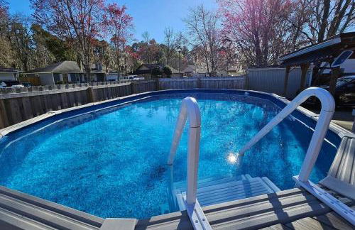 Serene Family Retreat Jax w/Pool + Firepit. - Foto 26