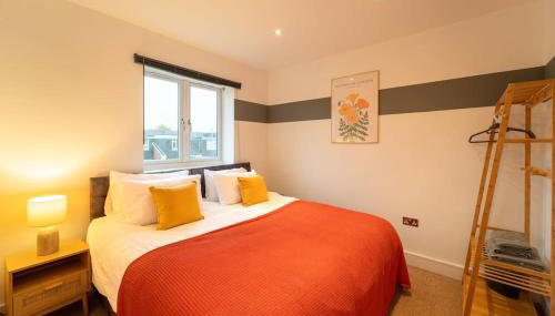 Elegant Home with Free WiFi & Parking - Netflix -Ideal for Relocation - Foto 2