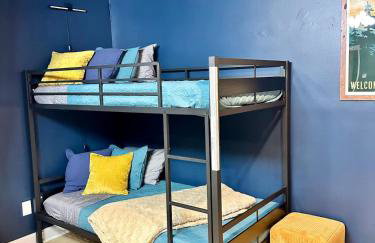 Theater and game rooms 5 bedrooms 2 king size beds TikTok and social media wall - Foto 28