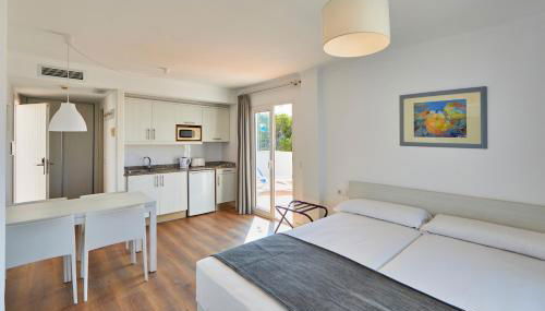 OLA Apartamentos Cala d'Or - Foto 3