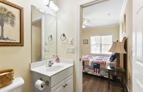 Oceanview 4BR/4BA Condo, Steps to Beach/Pool - Foto 41