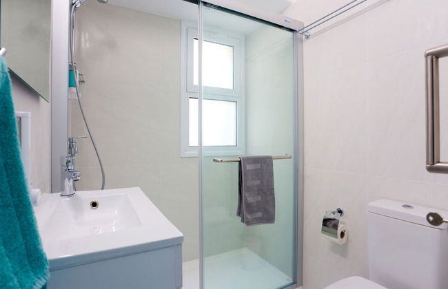 Limassol on the Beach Apartment - Foto 19