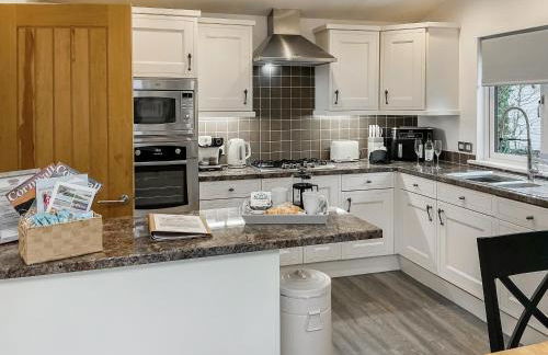 9 Trehawks - Photo 4