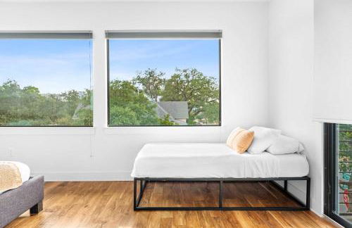 Walk to Restaurants & Entertainment on East Side - Foto 36