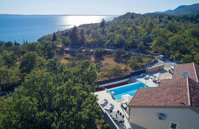 Villa in Starigrad With Heated Pool - Foto 27