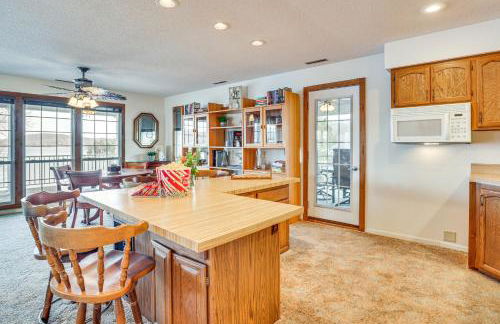 Lake of the Ozarks Haven with Decks, Dock and Kayaks! - Foto 13