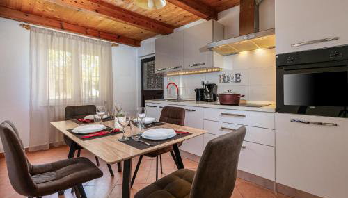 Awesome Home In Barban With Jacuzzi - Foto 3