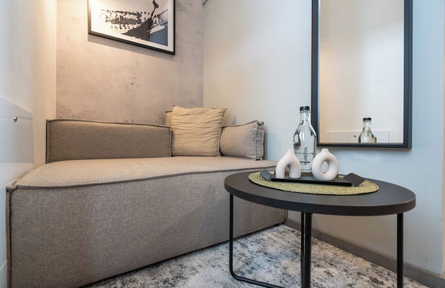 HONEST Karlín - Foto 71