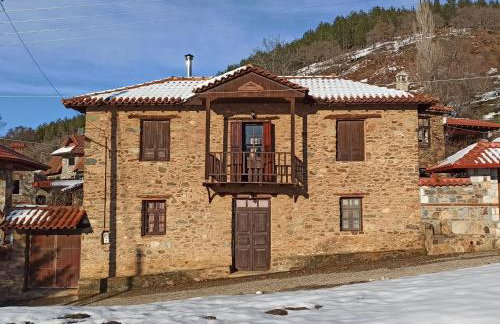 Lithia s Stonehouse. Το πέτρινο στη Λιθιά - Καστοριά - Foto 11