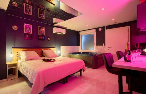 L'Amoria - Suite Romantique moderne avec Jacuzzi & Sauna - Foto 37