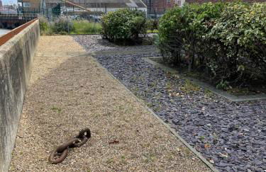 Lovely, Sleeps 6, 2 baths, Riverside Views, Parking, GY - Foto 30