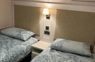 Stunning mini lodge with sea view - Foto 13