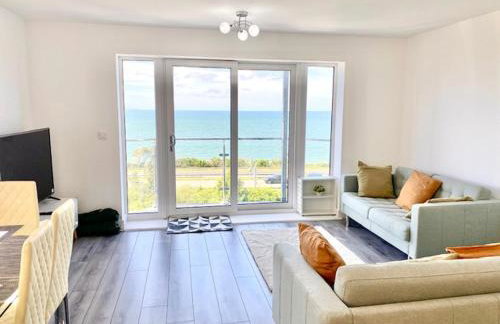 Lovely New 2 Bedroom Condo with Stunning Seaviews - Foto 2