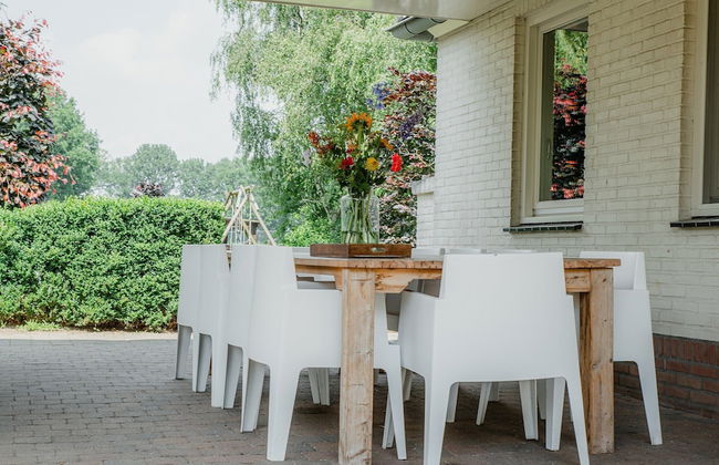 Majestic, Large Holiday Home near Leende Located Between Meadows & Forests - Foto 12