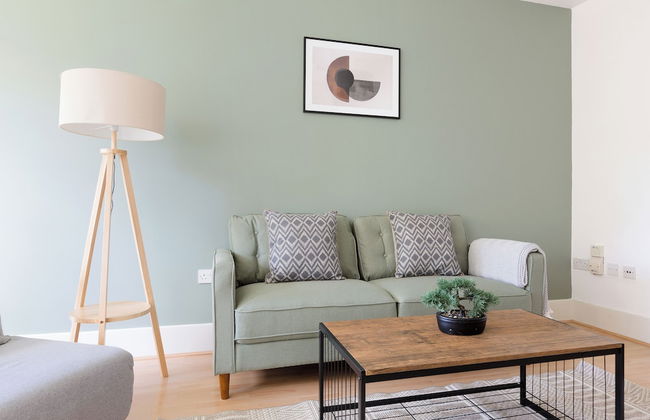 Peaceful Canal-Side Flat in Dalston - Foto 7