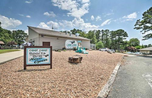 Fairfield Bay Gem with pool access and 4 Mi to Lake - Photo 10