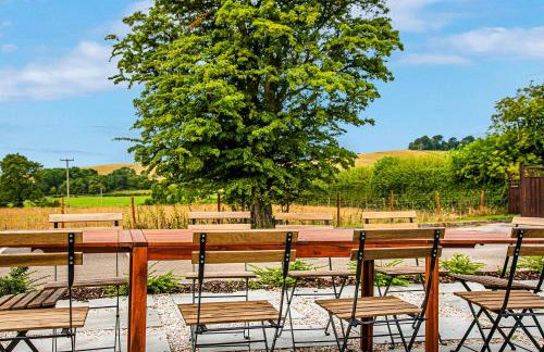 Dovedale Manor - Photo 28