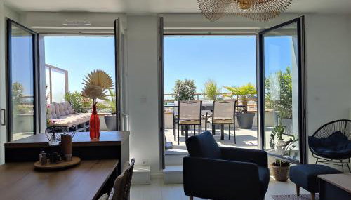 Appartement cosy 2 ch avec toit terrasse & parking - Lumineux et calme - Foto 1