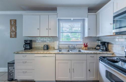 Game Room, POOL & Fire pit at the Medical center - Foto 18