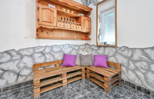 Lovely Home In Gornja Reka With Wifi - Foto 8