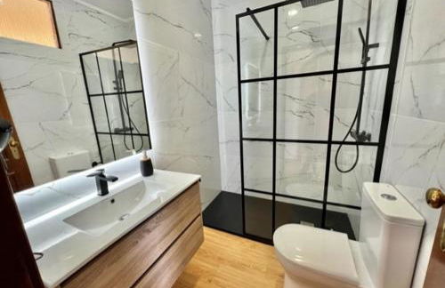 O CANTINHO DA RIA - JACUZZI with water at 35 degrees and POOL - Foto 29