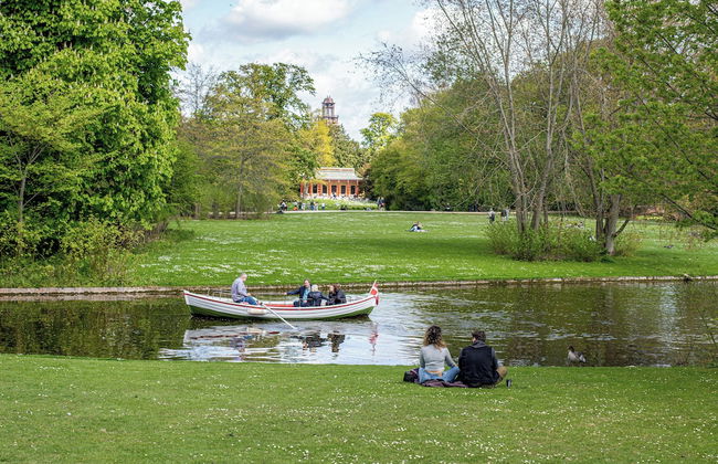 Sanders Regent Adorable 1 Bdr Apt w Terrace - Photo 23
