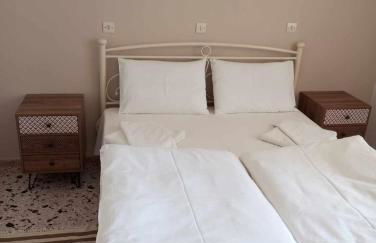 Evanthia Toroz Rooms & Studios - Photo 14