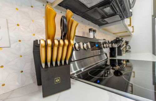 5BR Serenity Tampa Pool and Hot tub - Foto 20