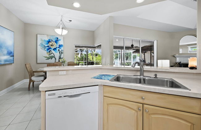 Nokomis Pool Home on the Canal - Foto 73