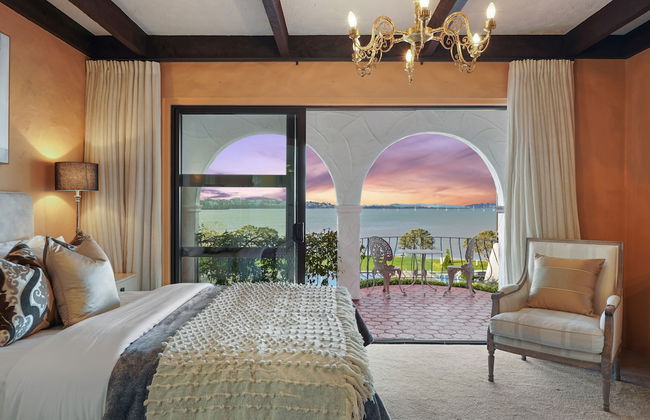 Magnificent Beachfront Mansion - Pool - Foto 50