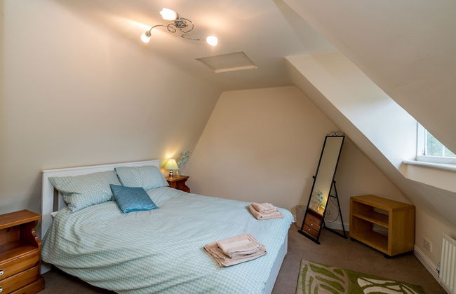 Yew Tree Cottage- Sleeps 12, Garden & Pet-friendly - Foto 5