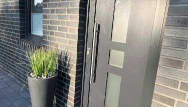 W&D Living-Kunstvoll-Gespannparkplatz & Terrasse - Photo 4