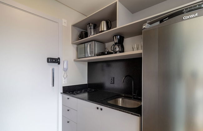 RUP Studios Equipados em Prédio Piscina - Foto 42