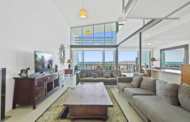 Peninsula Airlie Beach - Photo 17